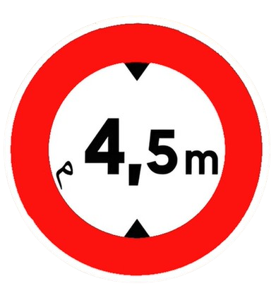 ولوج ممنوع على المركبات التي يزيد علوها مع الحمولة عن العدد المشار إليه